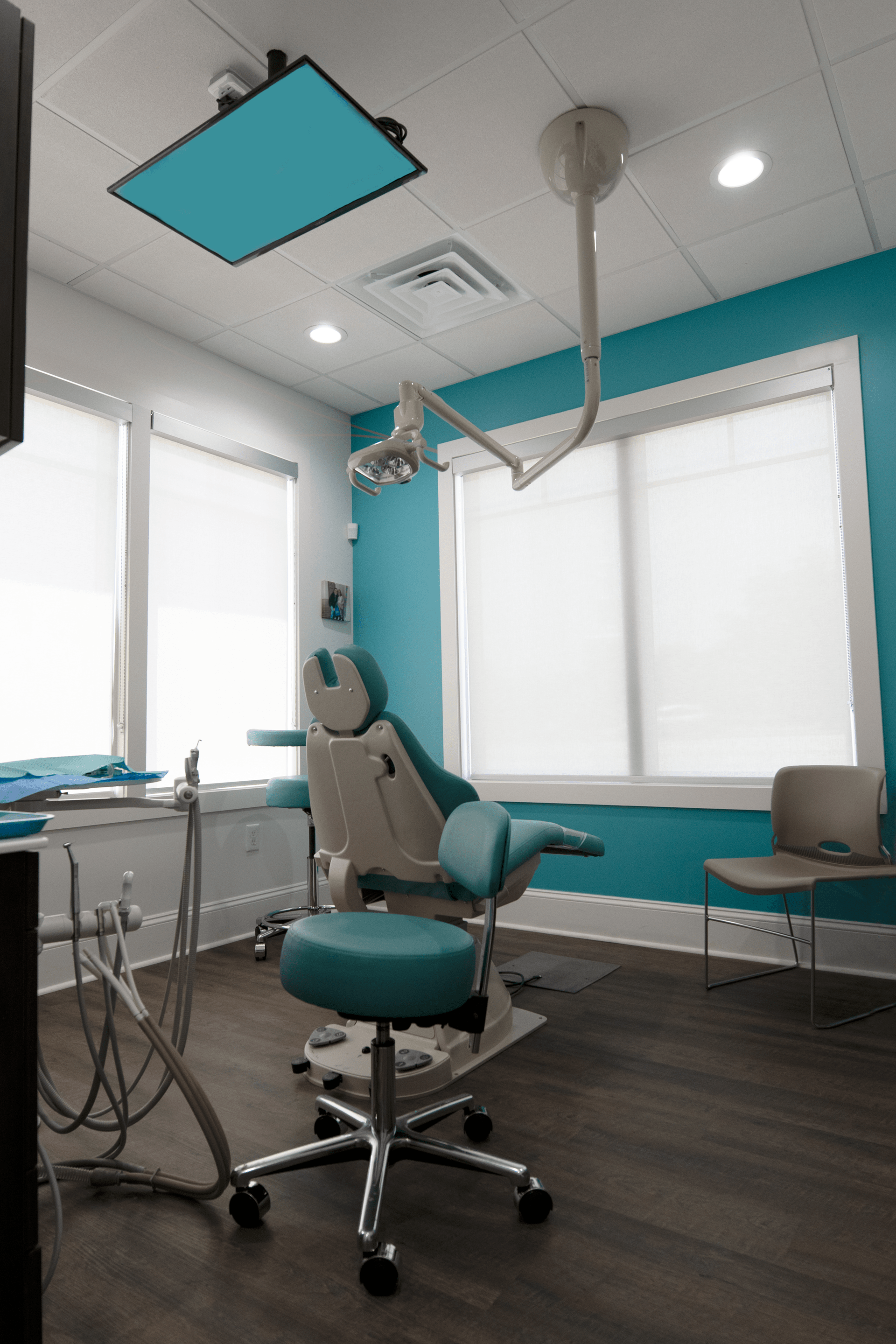 Photo of one of Maverick Smiles Pediatric Dentistry's examination rooms.